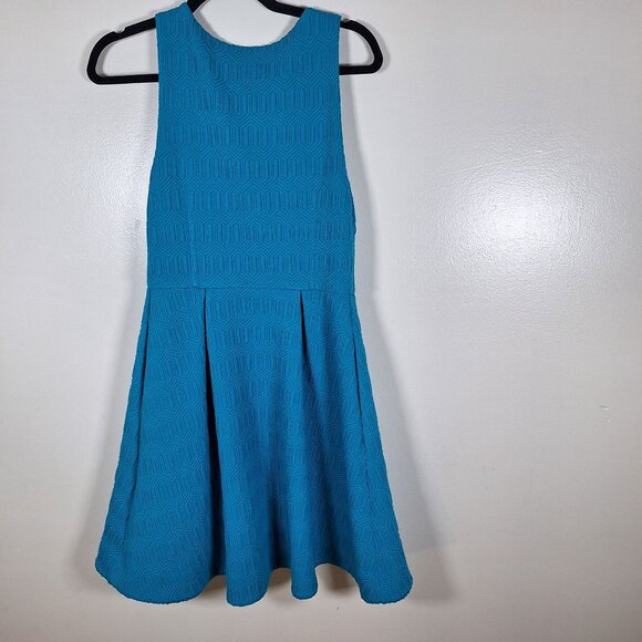 Leifsdottir blue pleated geometric sleeveless dress size 6 - Picture 2 of 6